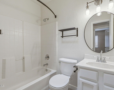 11764 Balladeer Avenue - Photo Thumbnail 20