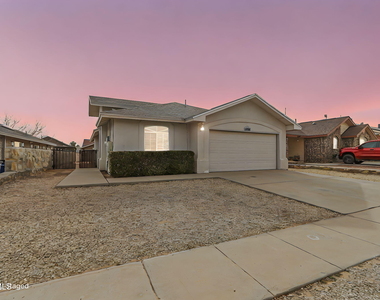 11764 Balladeer Avenue - Photo Thumbnail 3