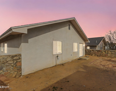 11764 Balladeer Avenue - Photo Thumbnail 26