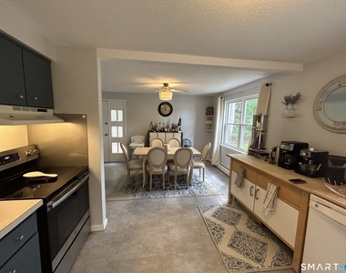 47 Terrace Gardens - Photo Thumbnail 2