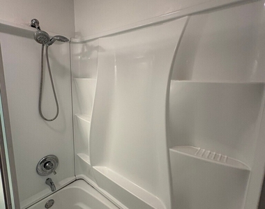 513 Emmett Street - Photo Thumbnail 14