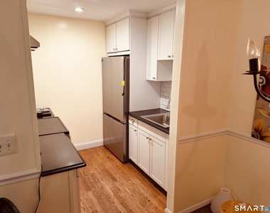 11 Belltown Road - Photo Thumbnail 1