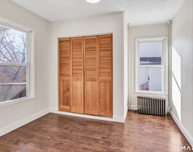 10 Summit Street - Photo Thumbnail 6
