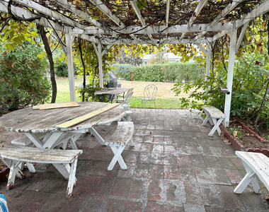 262 East Avenue - Photo Thumbnail 12