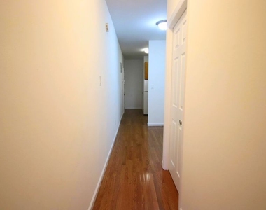  Jones Street - Photo Thumbnail 2