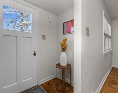 255 Gilkeson Rd - Photo Thumbnail 1