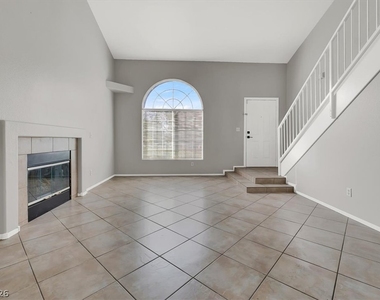 10148 Tree Bark Street - Photo Thumbnail 5