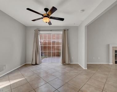 10148 Tree Bark Street - Photo Thumbnail 17