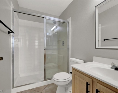 10148 Tree Bark Street - Photo Thumbnail 27