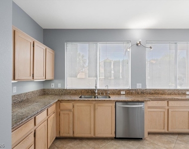 2336 Huntsville Drive - Photo Thumbnail 8