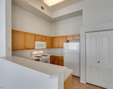 700 Carnegie Street - Photo Thumbnail 22
