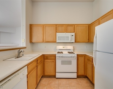 700 Carnegie Street - Photo Thumbnail 25