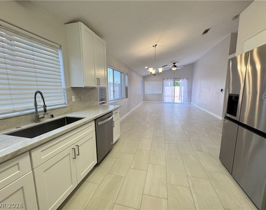 9180 Sparklewood Court - Photo Thumbnail 3