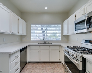 7201 Tame Place - Photo Thumbnail 45
