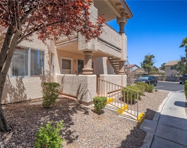 912 Boulder Springs Drive - Photo Thumbnail 1