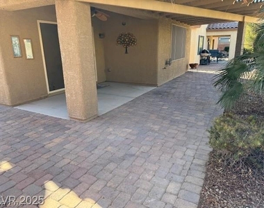 6120 Majestic Wind Avenue - Photo Thumbnail 7