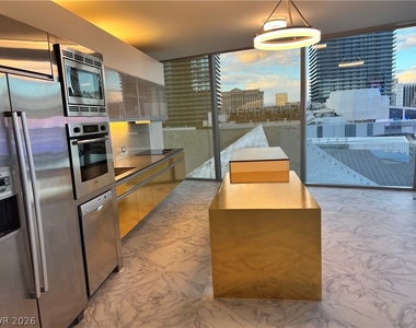 3726 Las Vegas Boulevard - Photo Thumbnail 21