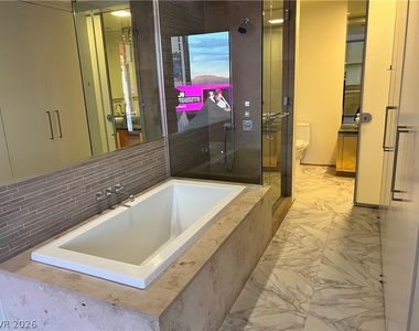 3726 Las Vegas Boulevard - Photo Thumbnail 29