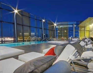 3726 Las Vegas Boulevard - Photo Thumbnail 8