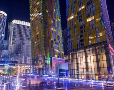 3726 Las Vegas Boulevard - Photo Thumbnail 1