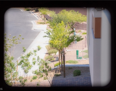 10971 Limeslice Avenue - Photo Thumbnail 10