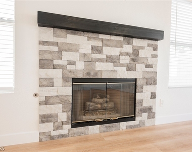 802 Airy Hill Street - Photo Thumbnail 19