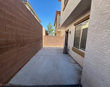 7209 Rolling Shore Court - Photo Thumbnail 16