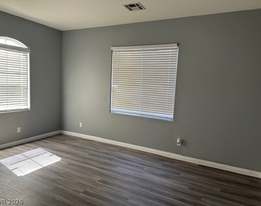 7209 Rolling Shore Court - Photo Thumbnail 11