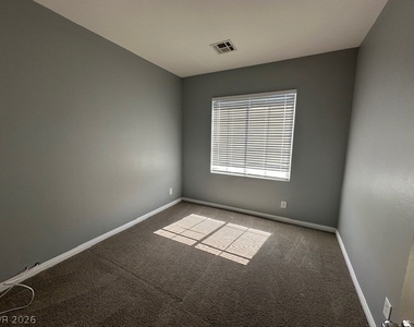 7209 Rolling Shore Court - Photo Thumbnail 13