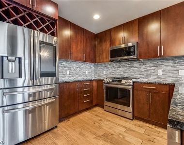 353 E Bonneville Avenue - Photo Thumbnail 6