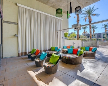 353 E Bonneville Avenue - Photo Thumbnail 27