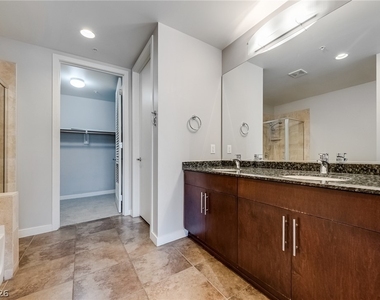 353 E Bonneville Avenue - Photo Thumbnail 17