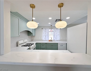 3317 Surfline Drive - Photo Thumbnail 15