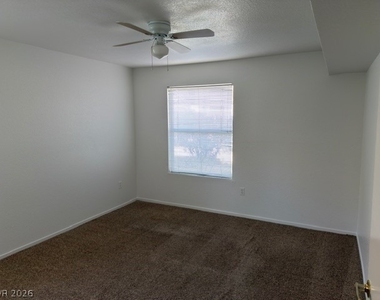 8101 W Flamingo Road - Photo Thumbnail 6