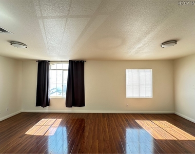 3664 Spring Day Court - Photo Thumbnail 14