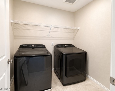 8768 Rio Andir Avenue - Photo Thumbnail 7