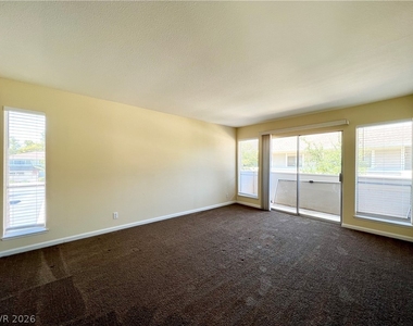 2838 Geary Place - Photo Thumbnail 8