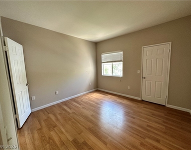 2615 W Gary Avenue - Photo Thumbnail 6