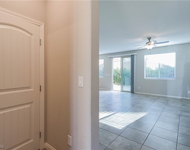 9219 S Chieftain Street - Photo Thumbnail 1