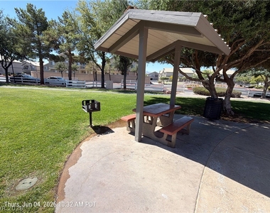 6405 Rusticated Stone Avenue - Photo Thumbnail 14