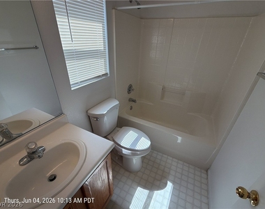 6405 Rusticated Stone Avenue - Photo Thumbnail 11