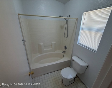 6405 Rusticated Stone Avenue - Photo Thumbnail 9