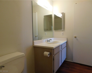 5221 Lindell Road - Photo Thumbnail 19