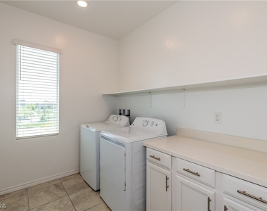 4372 Countryside Glen Court - Photo Thumbnail 23
