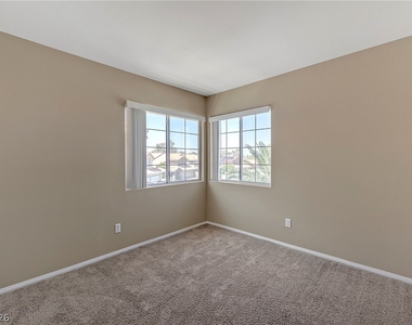 151 Kachina Drive - Photo Thumbnail 5