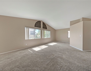 151 Kachina Drive - Photo Thumbnail 10