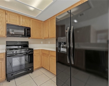 151 Kachina Drive - Photo Thumbnail 24