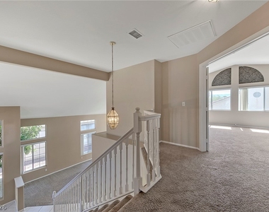151 Kachina Drive - Photo Thumbnail 7