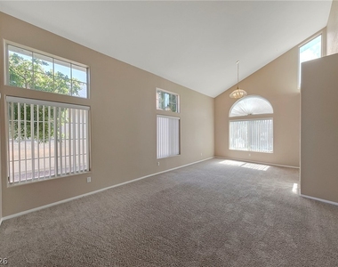 151 Kachina Drive - Photo Thumbnail 14