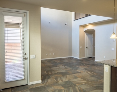 11242 Ventura Grass Court - Photo Thumbnail 6